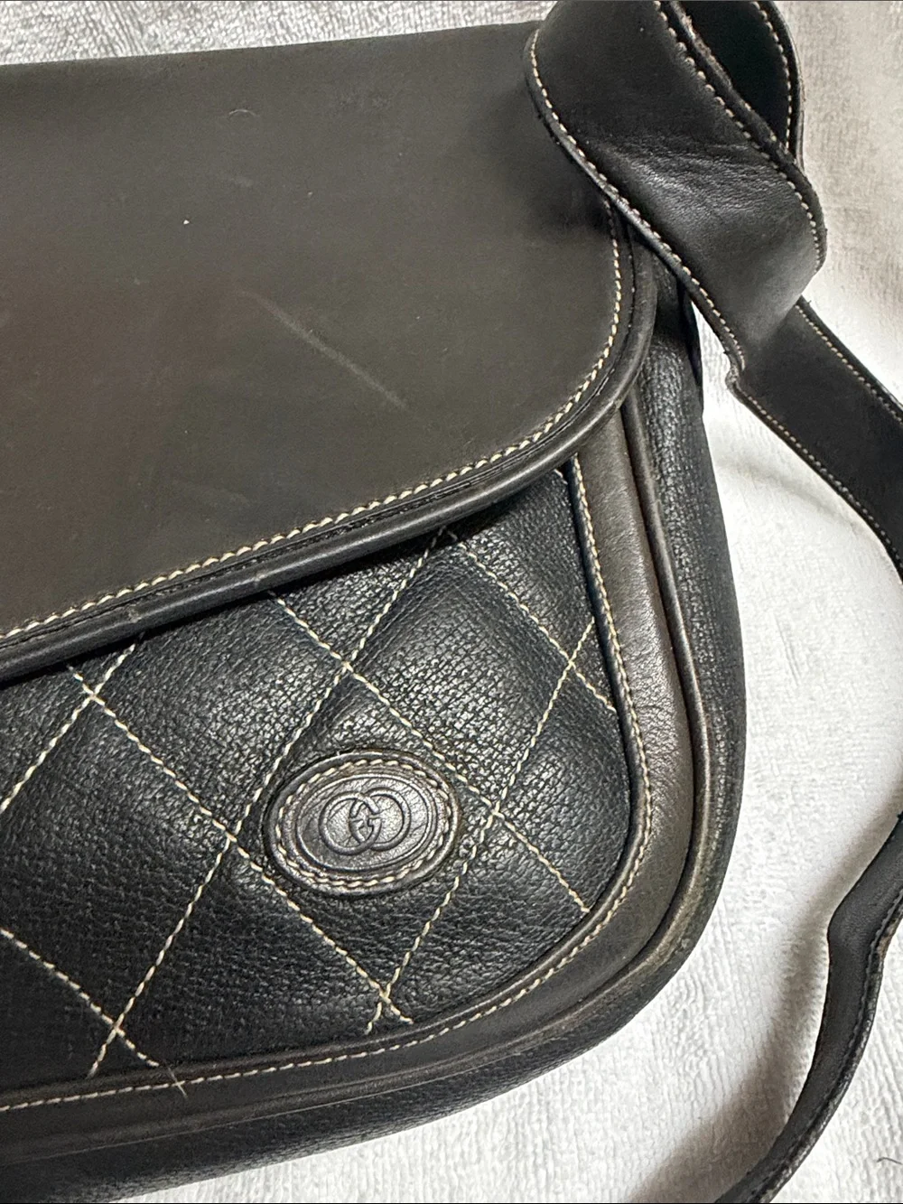 Gucci Black Quilted Leather Messenger Bag